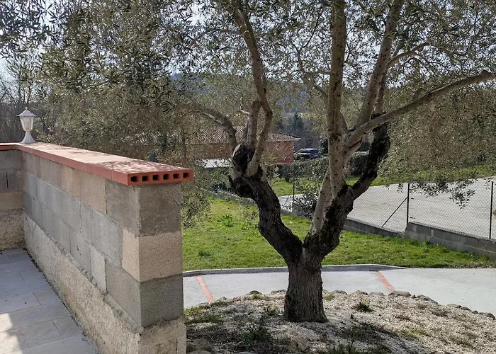 Spacieuse Piscine Couverte Villa *